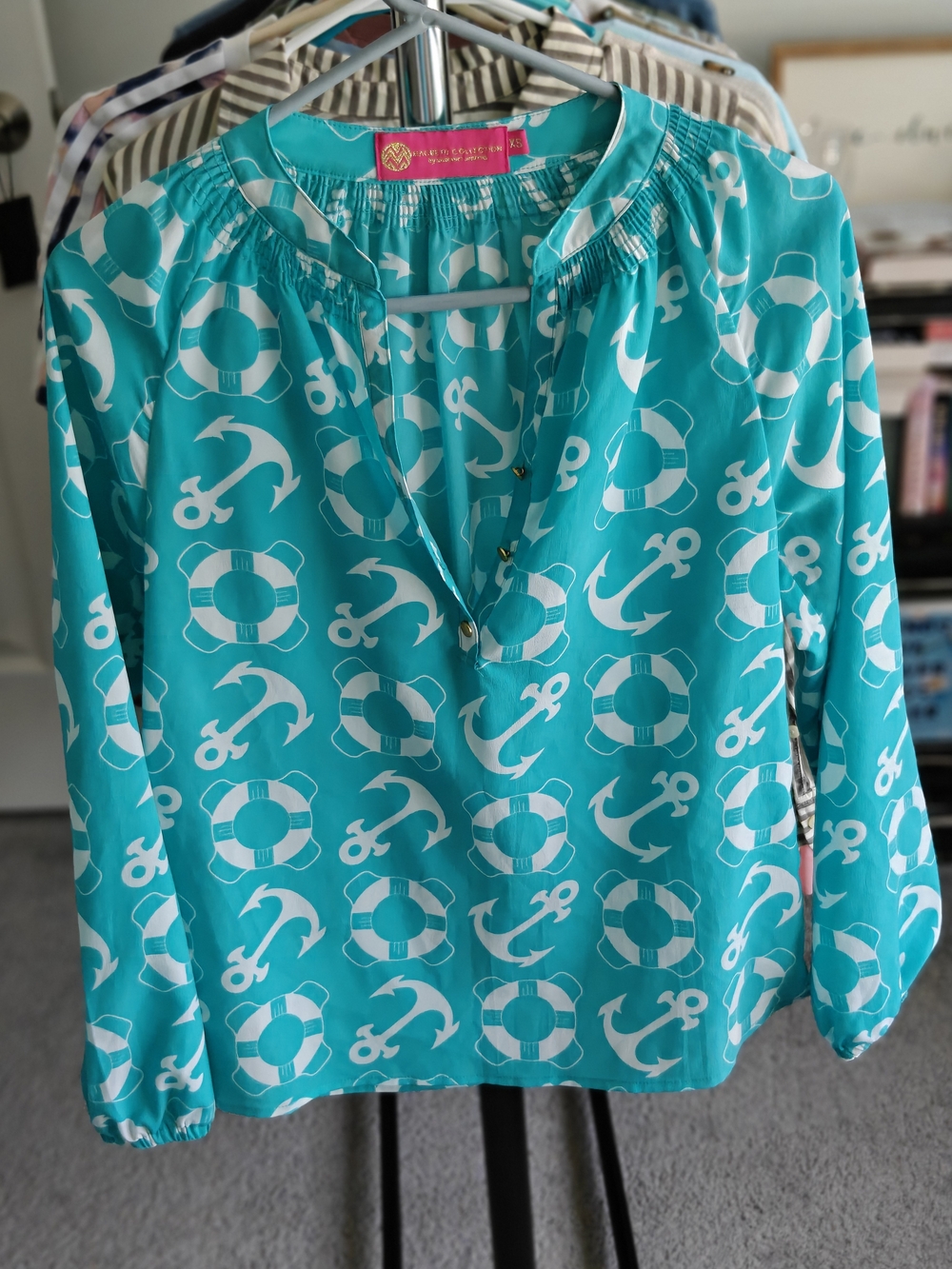 Macbeth Collection by Margaret Josephs Teal and White Abstract Print Blouse